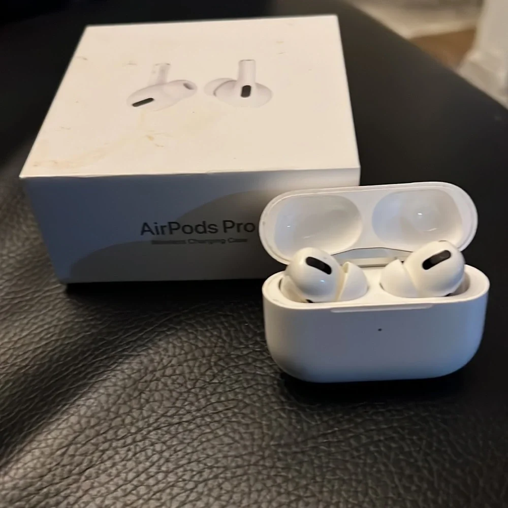 Apple AirPods Pro